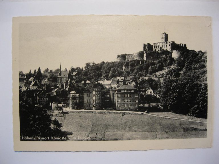 Von Norden der Blick in den 1940er Jahren. - Förderer des Königsteiner Krankenhauses St. Josef e. V.