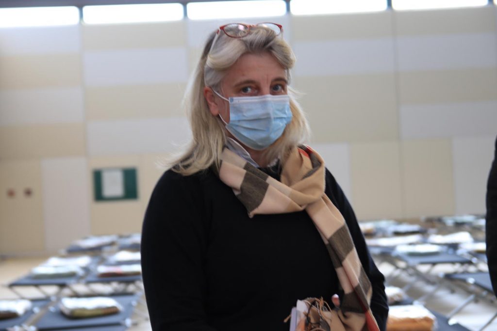 Heike Hoffmann ist Geschäftsführerin der Taunus Menü Service GmbH, die für die Mahlzeiten der Flüchtlinge sorgt.