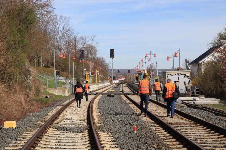 Blick auf den Bahnhof Neu-Anspach.