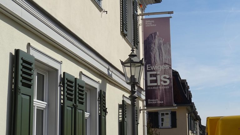 Das Museum Sinlair-Haus lockt mit der Ausstellung "Ewiges Eis".