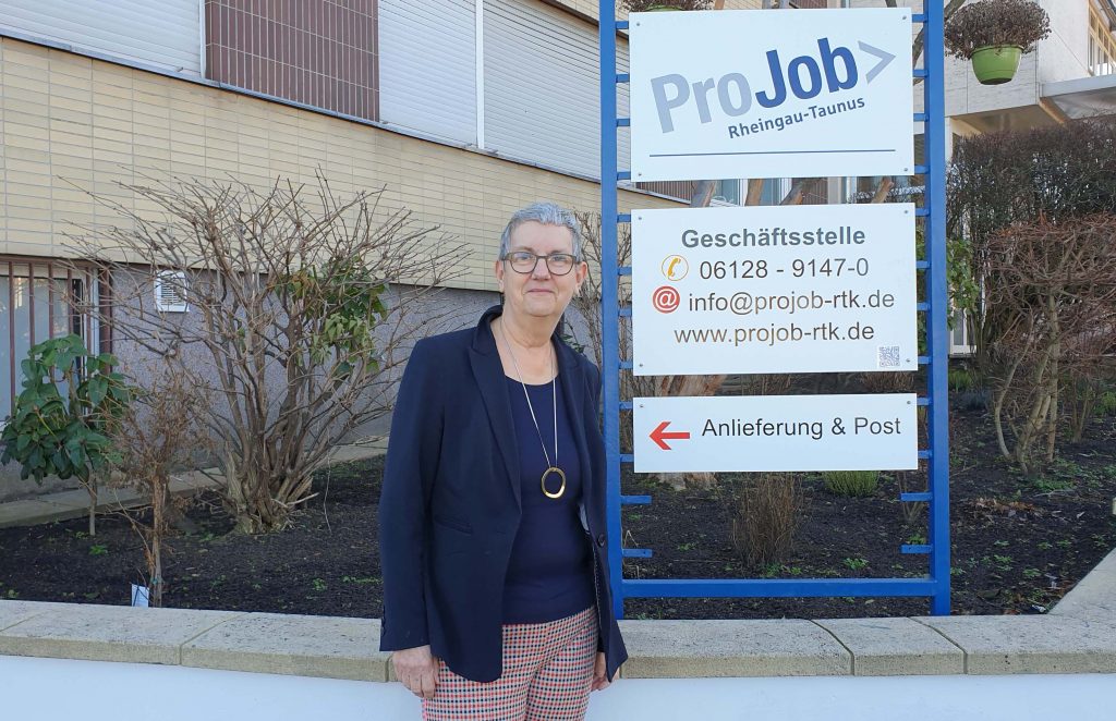 Seit 1. Januar 2023 ist Truda Ann Smith Geschäftsführerin der ProJob Rheingau-Taunus GmbH. - Foto: Christoph Zehler