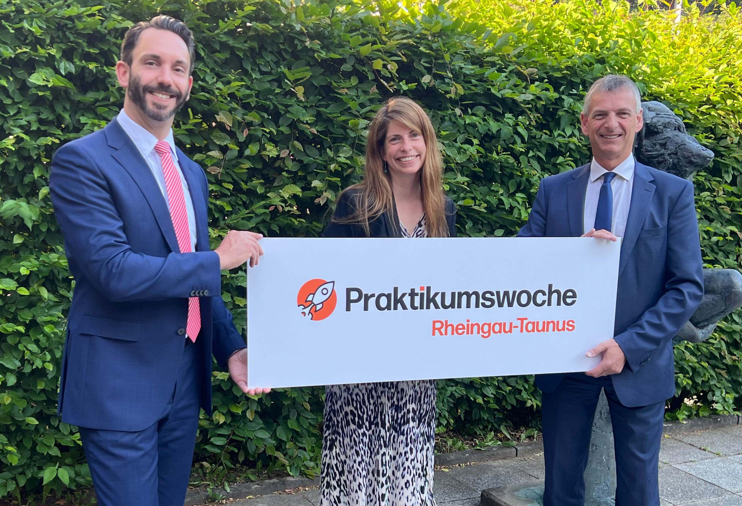 Read more about the article RTK: Smarte Berufsorientierung in den Sommerferien – Praktikumswoche Rheingau-Taunus