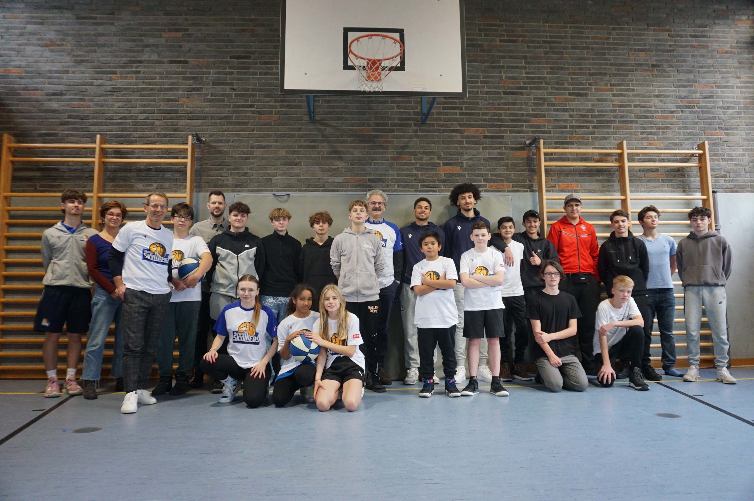 Read more about the article Bad Homburg: „Basketball macht Schule“ an der Gesamtschule am Gluckenstein