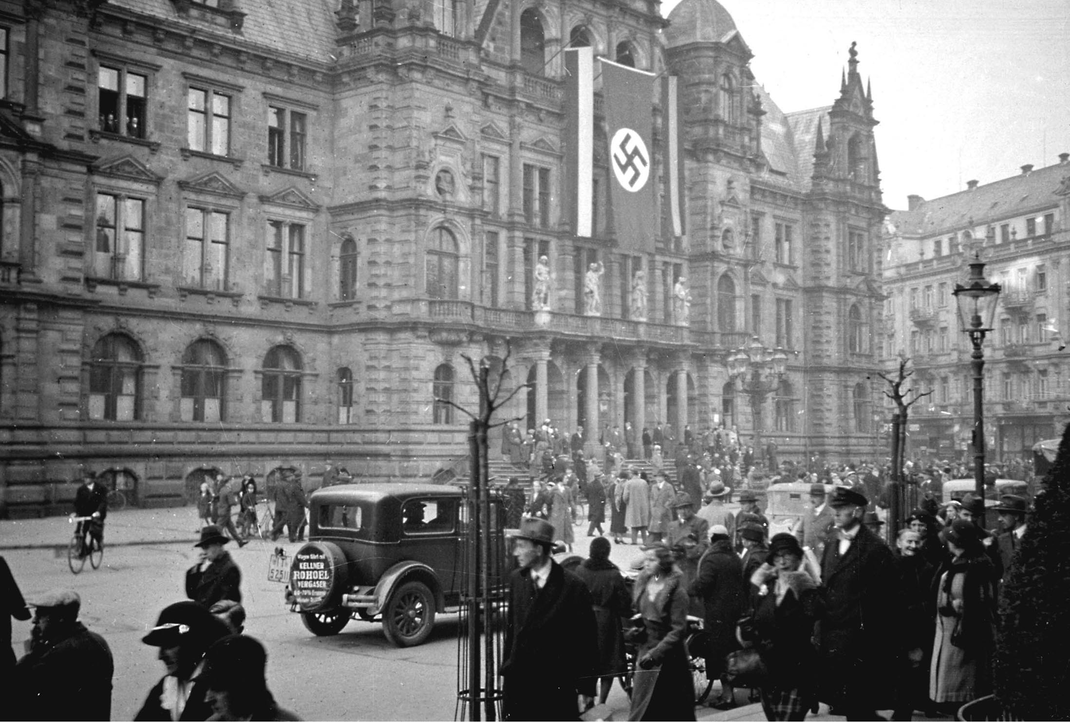 Read more about the article Regional: „Die ‚Machtergreifung‘ 1933 in Rhein-Main“ – Neuer Sammelband zum Jahrestag