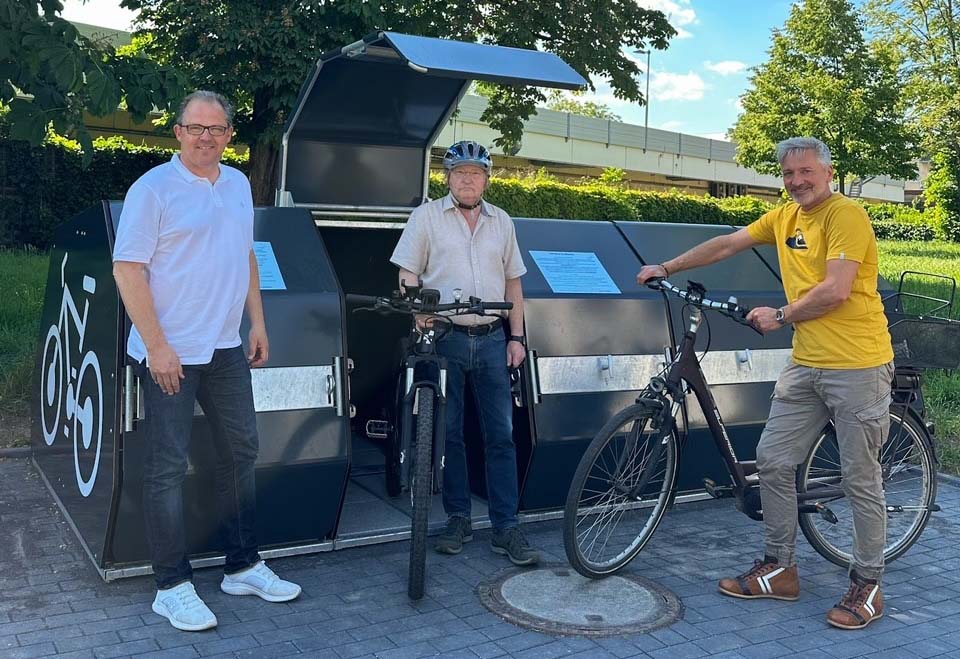 Read more about the article Eltville: Radstation am Roßpfad mit Radboxen und Lastenradbügeln