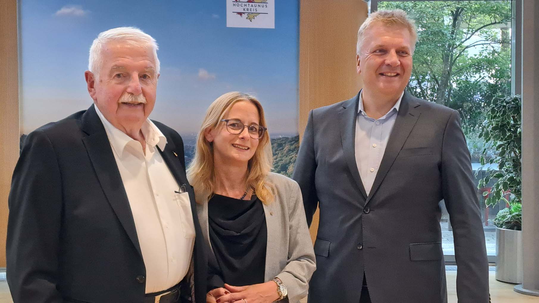 Mehr über den Artikel erfahren HTK: Sie machen Geschichte sichtbar und erfahrbar – Saalburgpreis für Hanspeter Borsch, Förderpreis für die Feldbergschule