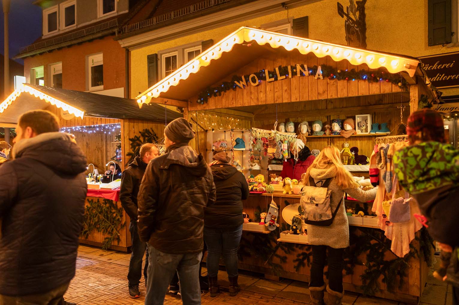 Mehr über den Artikel erfahren Friedrichsdorf: Weihnachtsmarkt 2024 – Anmeldung startet