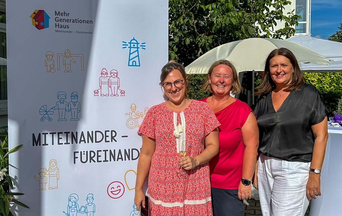 Mehr über den Artikel erfahren Eltville: Mehrgenerationenhaus feiert Sommerfest mit Ehrenamtlichen und Unterstützern