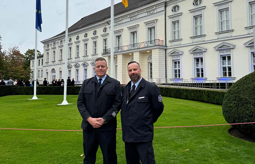 Mehr über den Artikel erfahren Oberursel/Berlin: Vertreter der Oberurseler Feuerwehr beim Bürgerfest des Bundespräsidenten im Schloss Bellevue