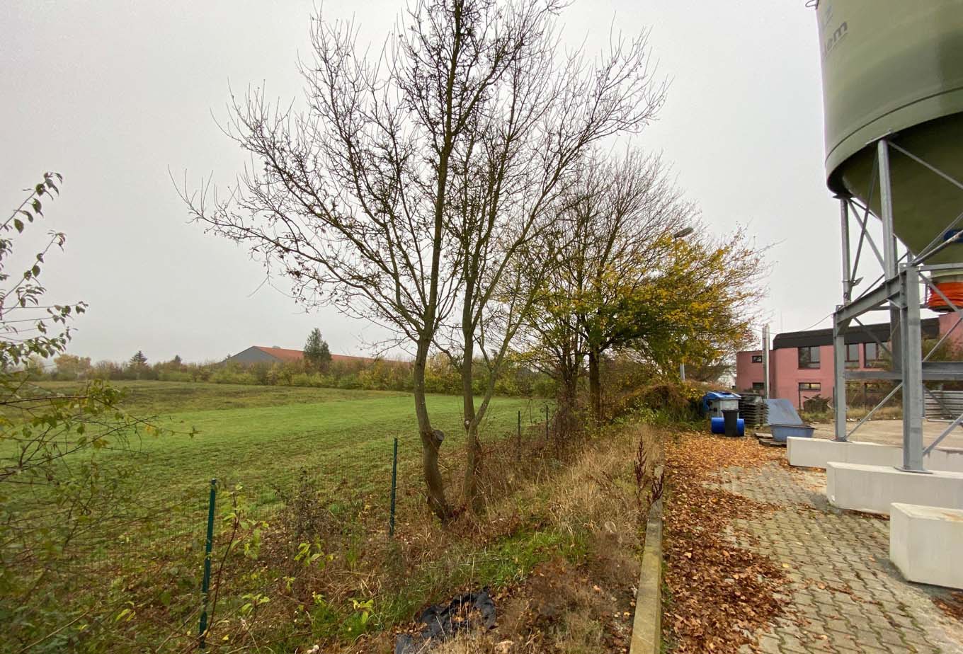 Mehr über den Artikel erfahren Usingen: Bauarbeiten für die Interims-Feuerwehr haben begonnen