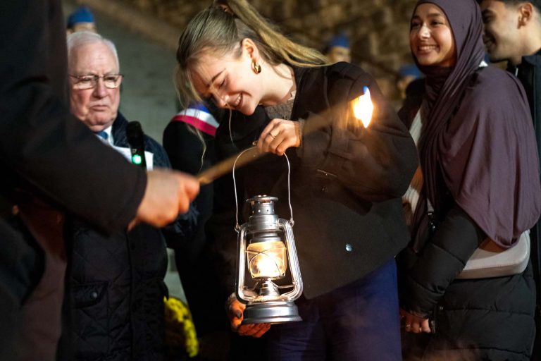 Zeremonie in Verdun, Teilung der Ewigen Flamme der Erinnerung. - Foto: Magdalena Naumann
