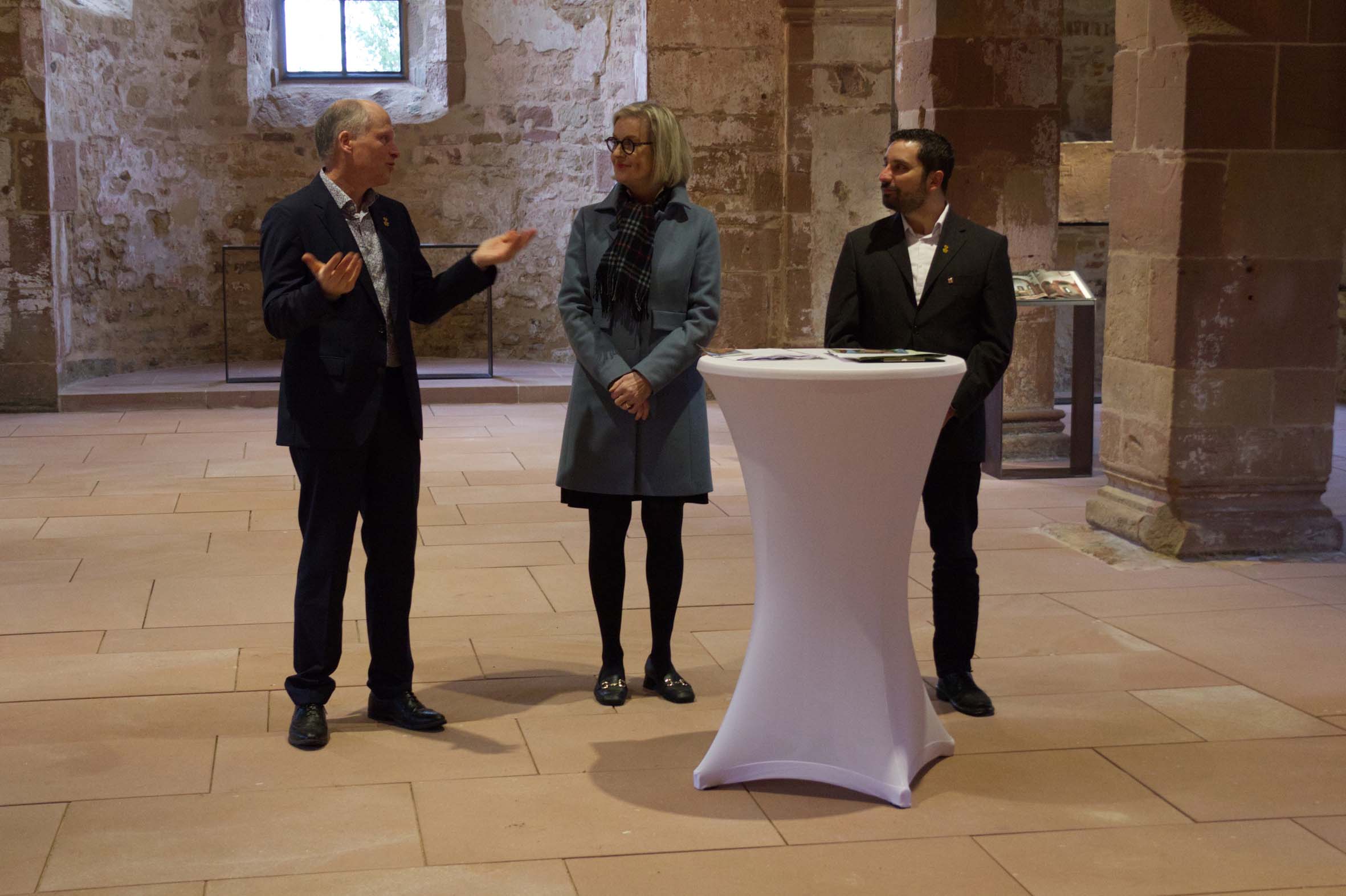 Mehr über den Artikel erfahren Regional: Staatliche Schlösser und Gärten Hessen und Keltenwelt am Glauberg kooperieren – Vermittlungsprogramm im Kloster Konradsdorf