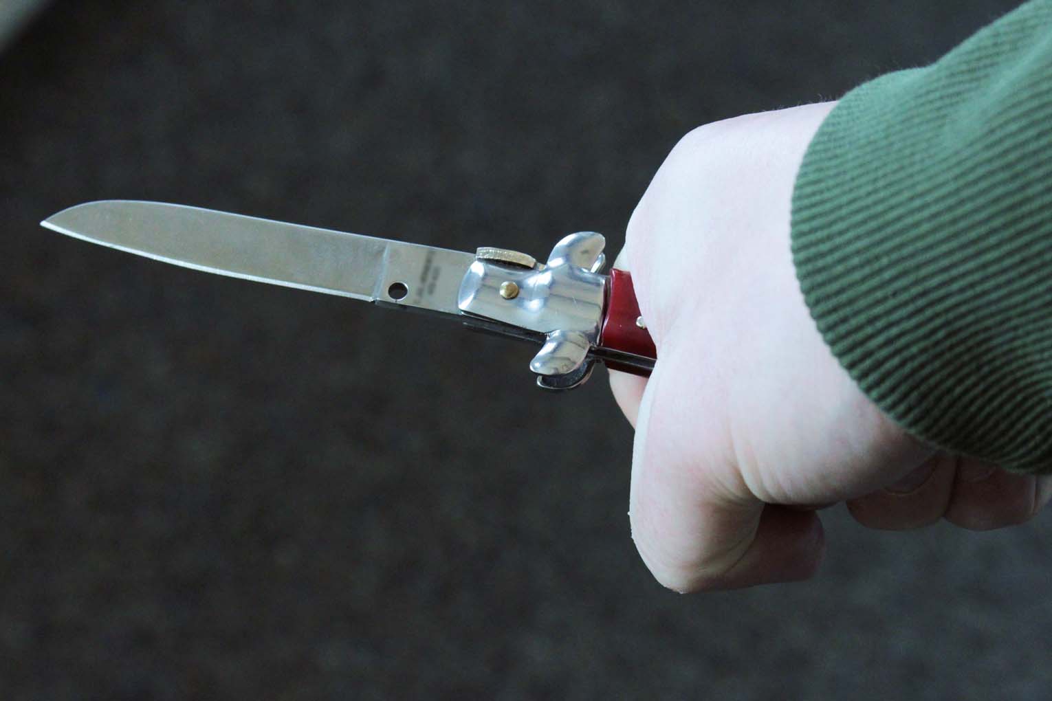 Mehr über den Artikel erfahren MTK: Springmesser – Straffrei bei rechtzeitiger Abgabe