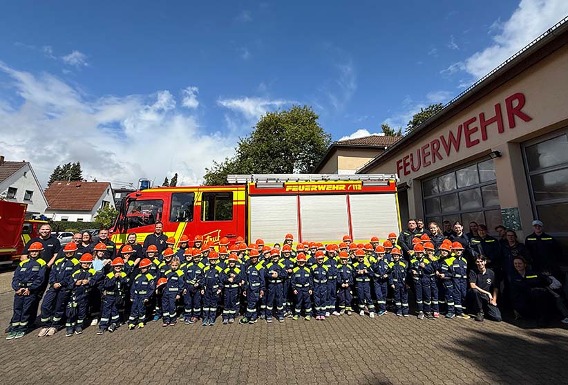 Mehr über den Artikel erfahren Hofheim: Kinderflamme 2025 – Einstieg in die Welt der Feuerwehr