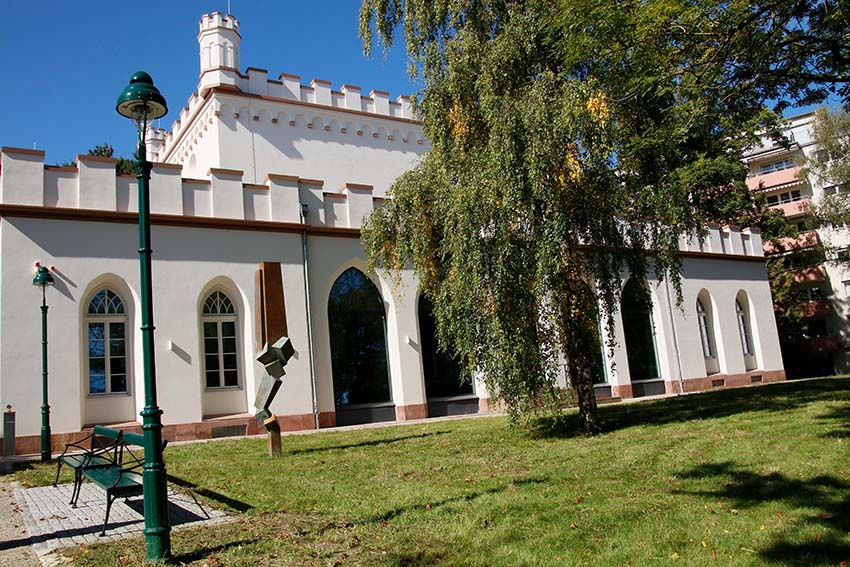 Mehr über den Artikel erfahren Bad Homburg: An Ende des Tages erstrahlt ein „Herzstück“ der Stadt in neuem Glanz