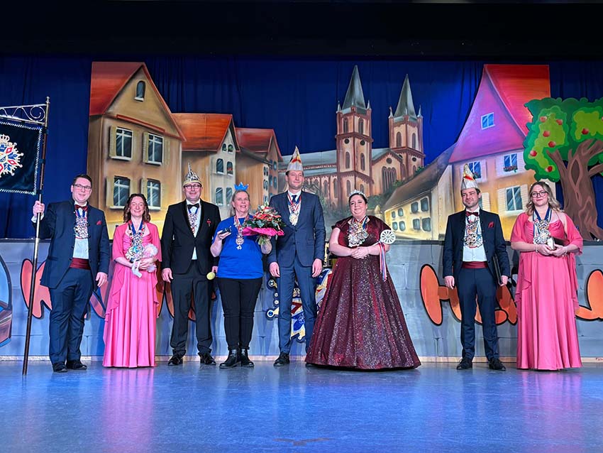 Mehr über den Artikel erfahren Bad Homburg: Närrischer Magistratsorden geht an Nicole Fetick