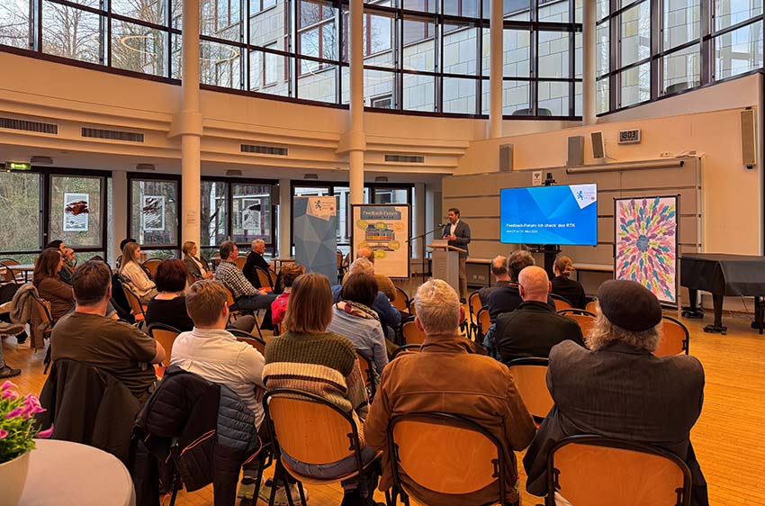 Mehr über den Artikel erfahren RTK: Innovatives Beteiligungsformat gestartet – „Feedback-Forum. Ich check‘ den RTK“ bringt Bürgerperspektive direkt in die Verwaltung