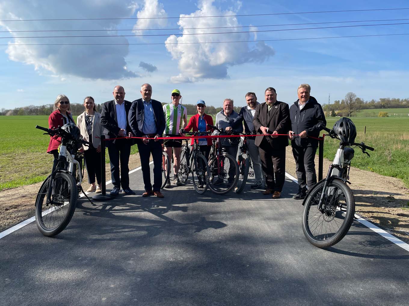 Mehr über den Artikel erfahren HTK: Radweg pünktlich zum Saisonstart eröffnet