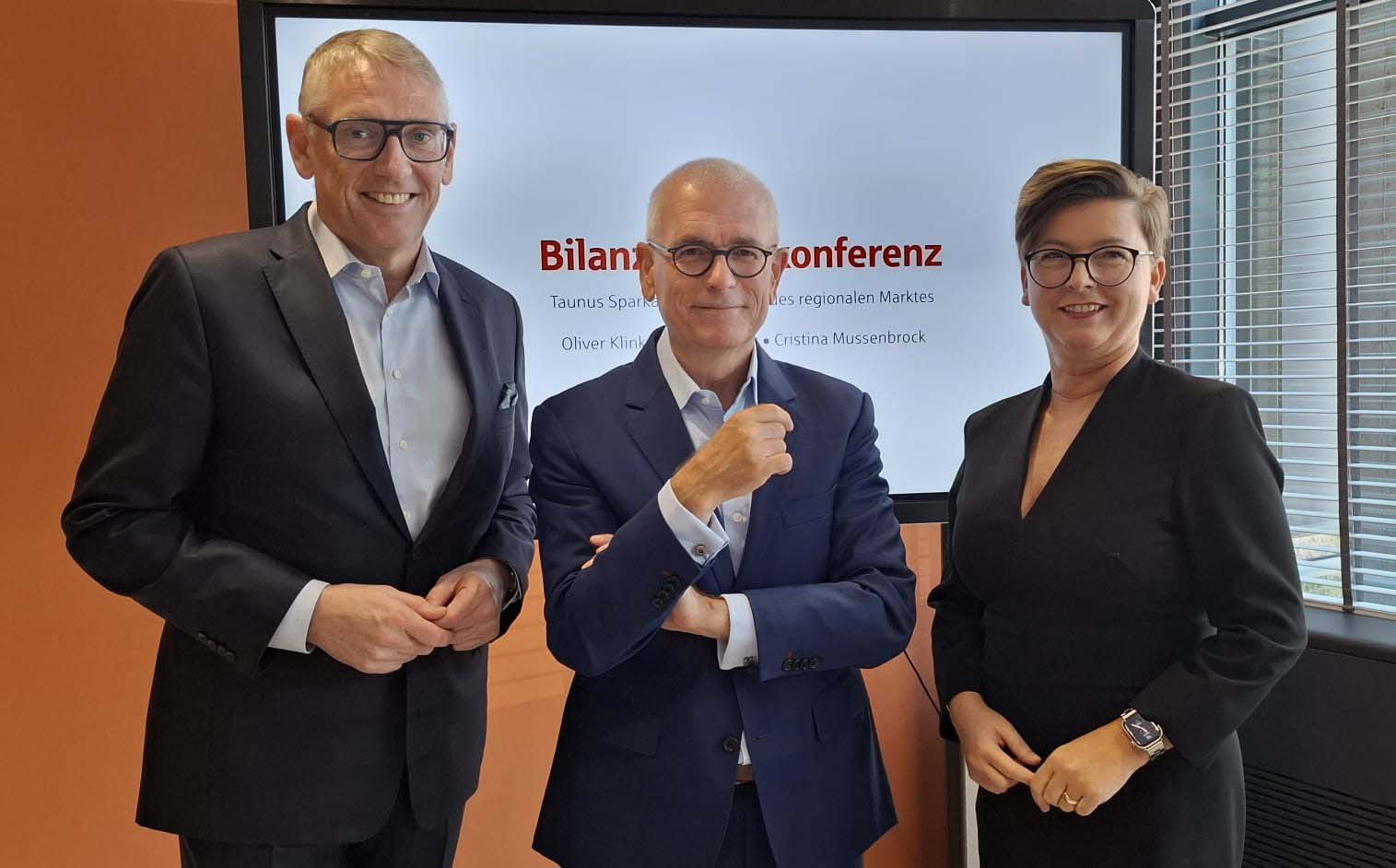 Mehr über den Artikel erfahren Bad Homburg: Taunus Sparkasse verzeichnet trotz Wirtschaftskrise beachtlichen Gewinn