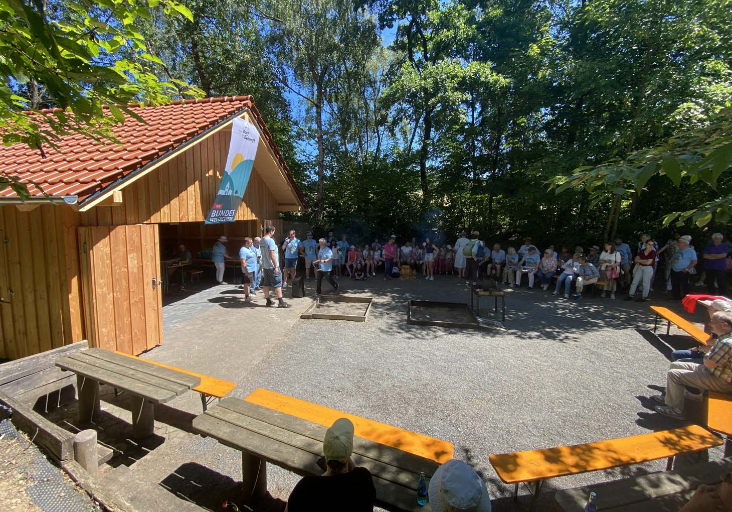 Mehr über den Artikel erfahren RTK/Niedernhausen: Oberseelbach gewinnt Bronze bei „Unser Dorf hat Zukunft“ und Silber beim Europäischen Dorferneuerungspreis EV!RA