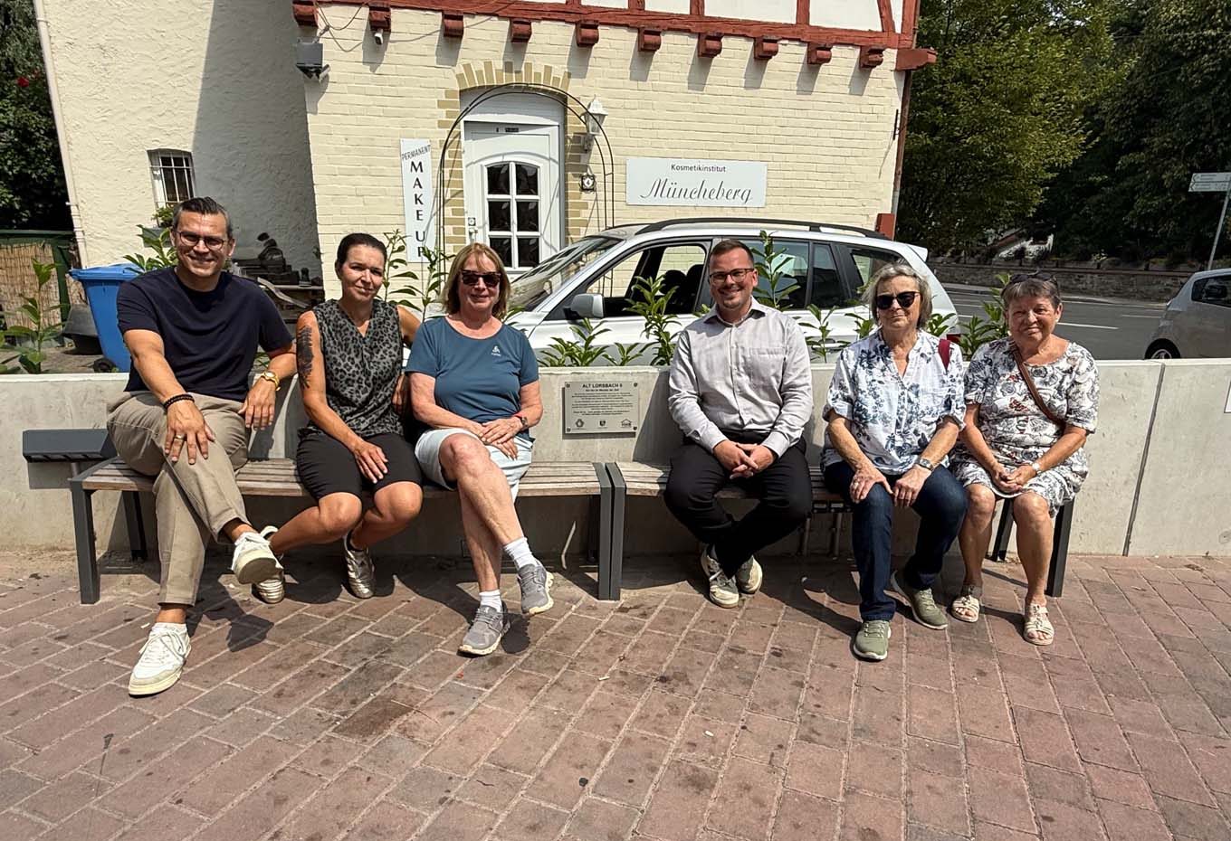 Mehr über den Artikel erfahren Hofheim: Neue Mitte – Gedenktafel für wichtigen Ort in der Lorsbacher Geschichte