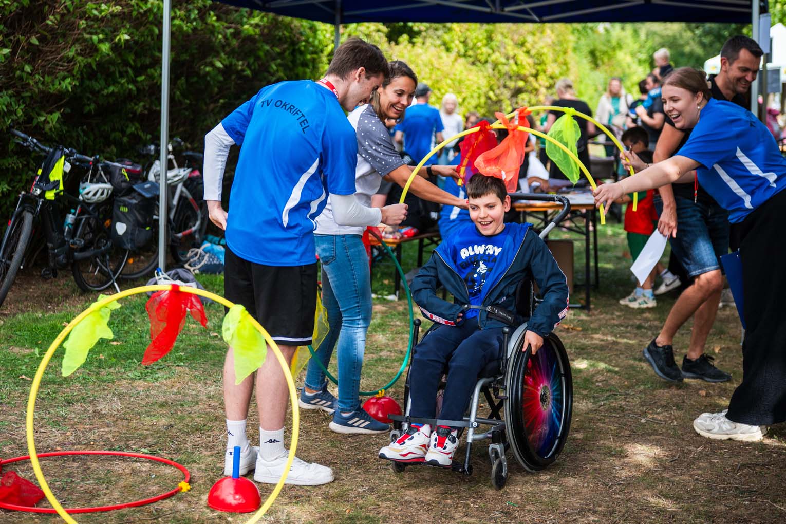 Mehr über den Artikel erfahren MTK: Sporterlebnistag bringt Menschen in Bewegung – Hunderte Gäste erleben inklusives Fest im Hattersheimer Keltenpark
