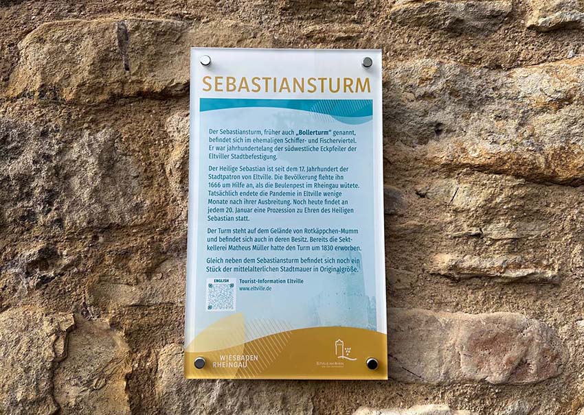 Mehr über den Artikel erfahren Eltville: Historische Sehenswürdigkeiten – Drei weitere Hinweistafeln in der Altstadt angebracht